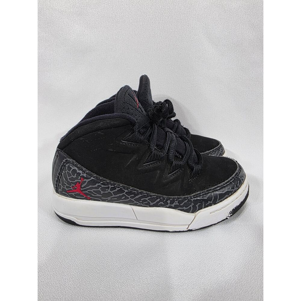 Nike Air Jordan Deluxe Kids 11C Black Red Elephant Print Shoes
